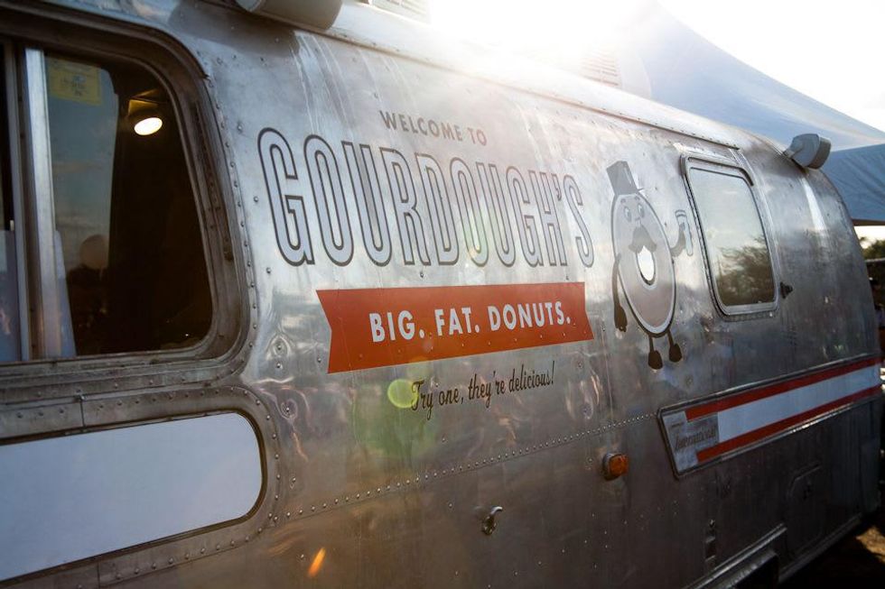 Austin Photo Set: News_Alicia Vega_Gypsy Picnic_Atmosphere_Oct 2011_gourdoughs