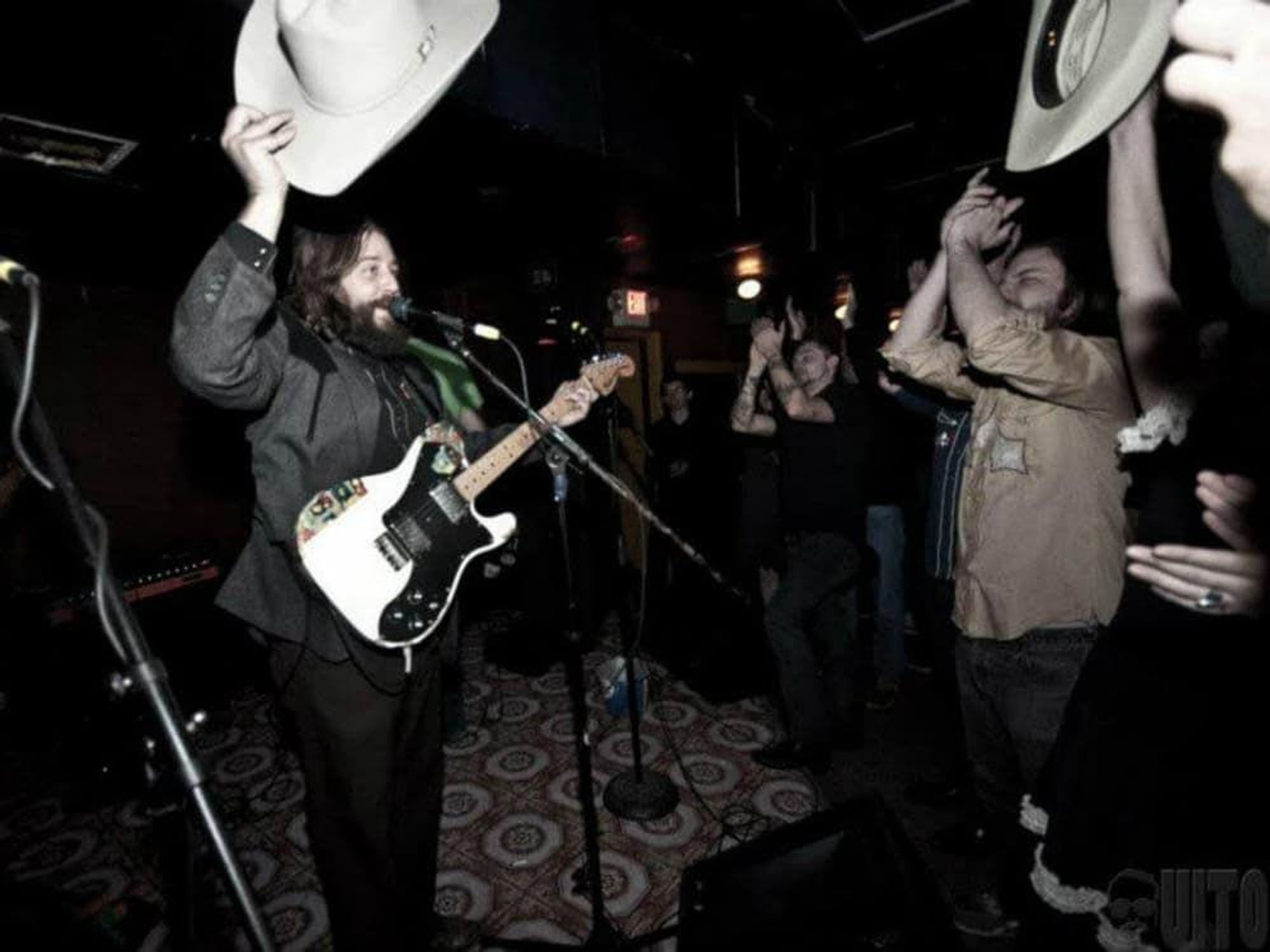 Austin Photo Set: News_Arden_white horse_bar_Dec 2011_3