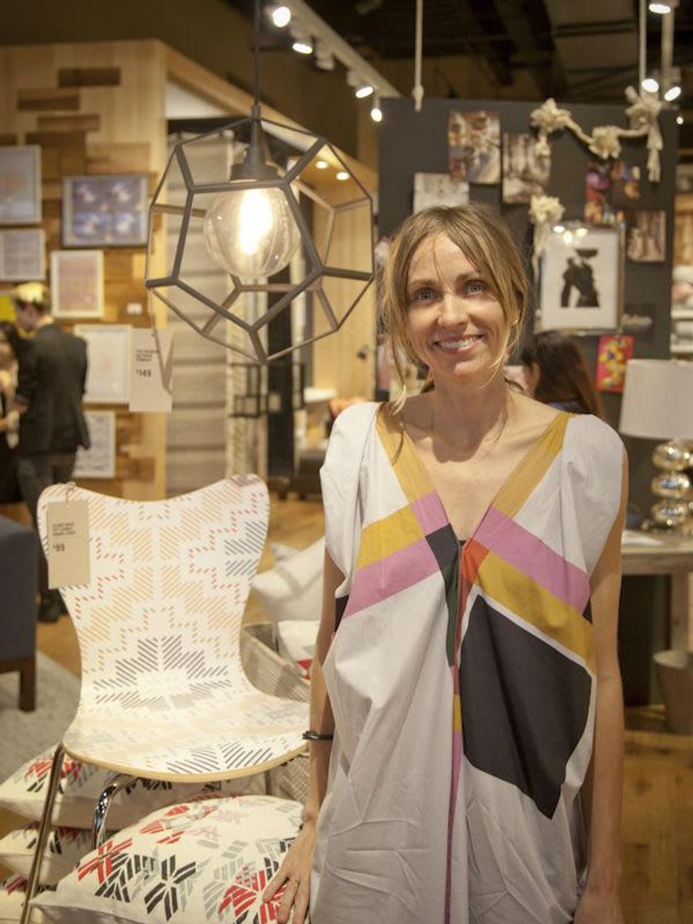 Austin Photo Set: News_Caitlin_alyson fox_oct 2012_8