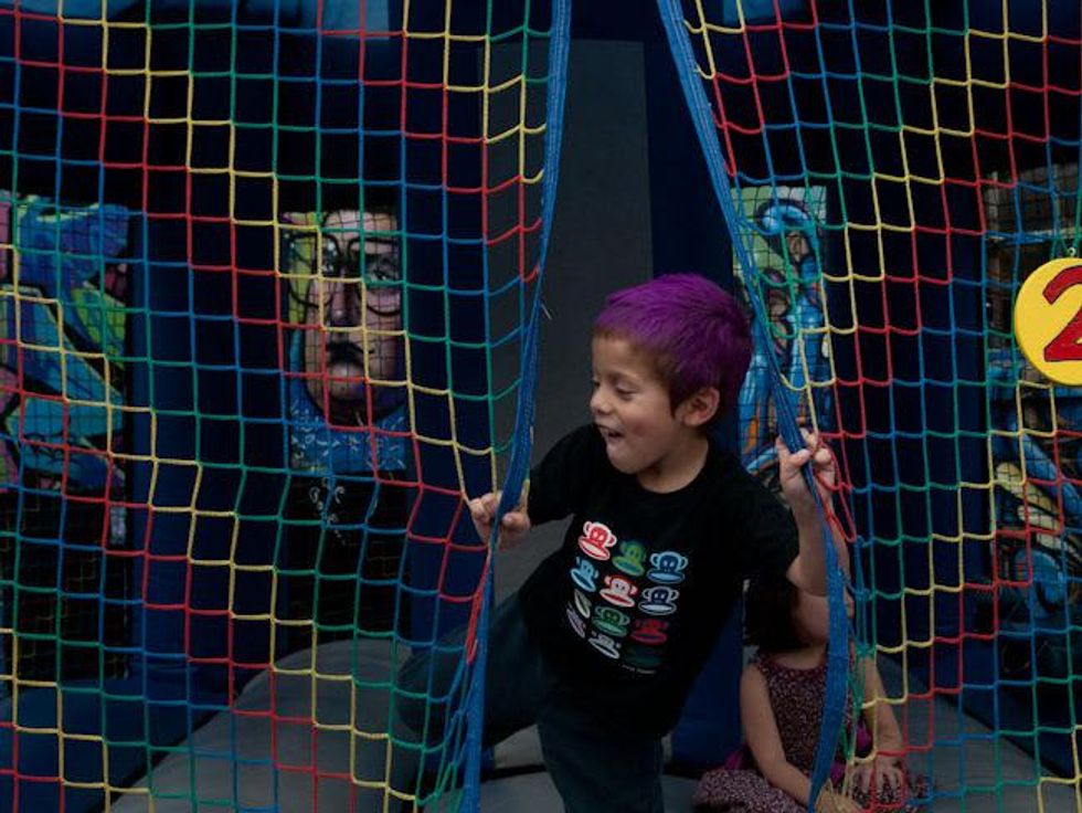 Austin Photo Set: News_Carnival O'Pizza_bouncy house