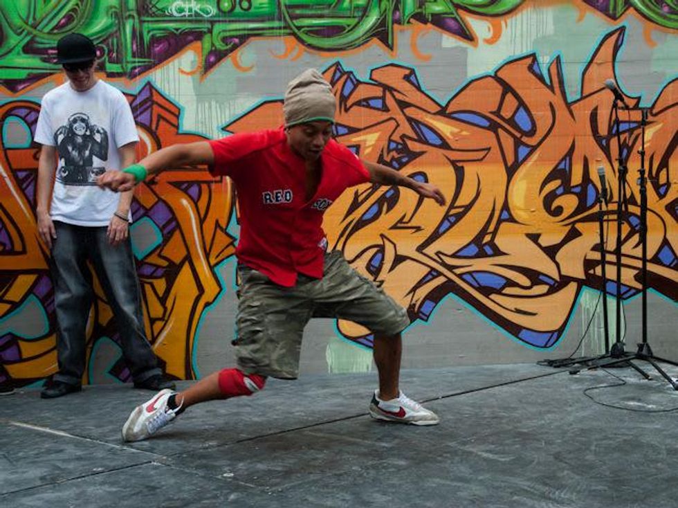 Austin Photo Set: News_Carnival O'Pizza_break dancing