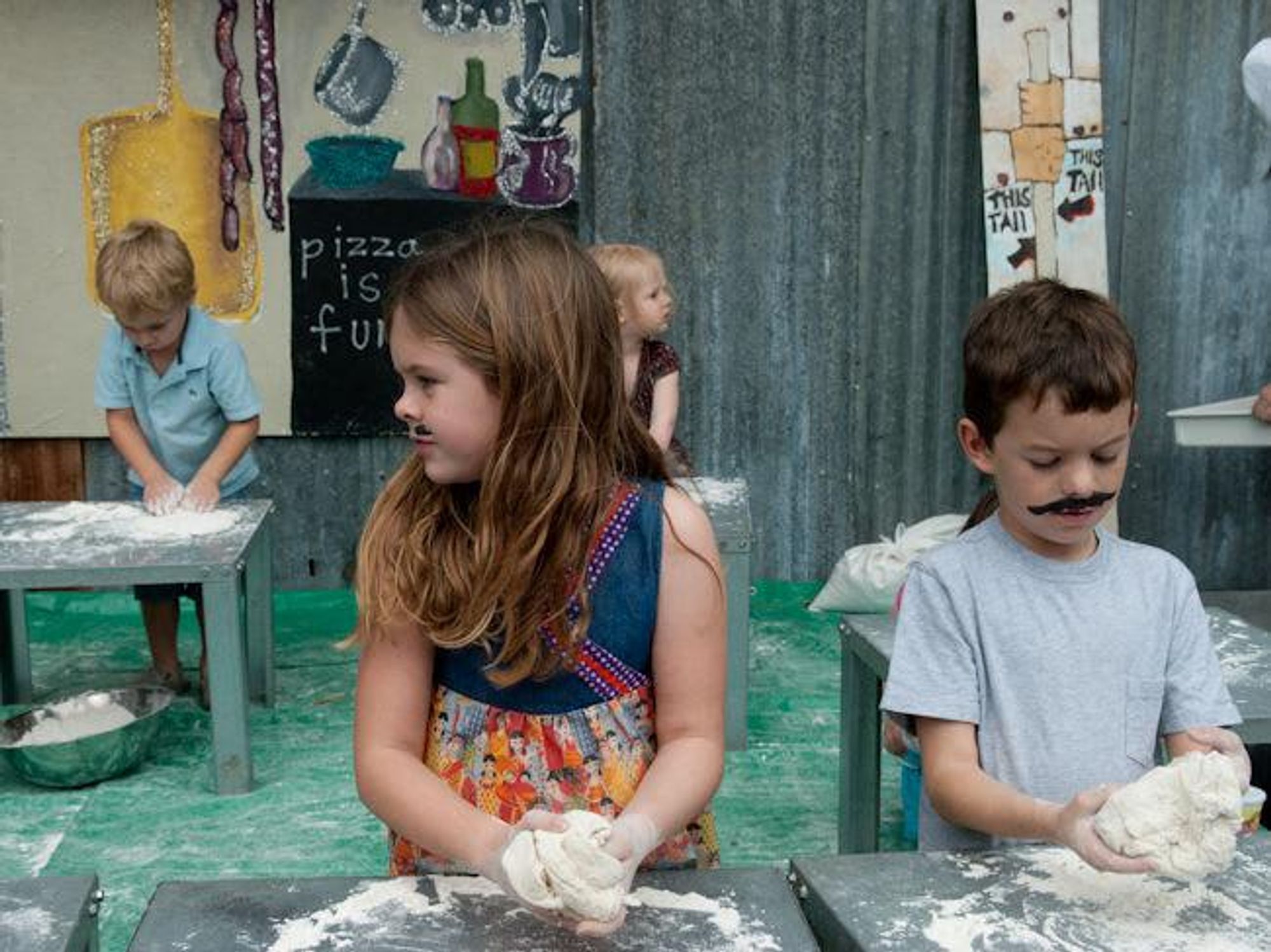 Austin Photo Set: News_Carnival O'Pizza_kids