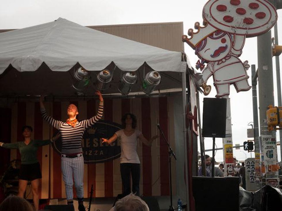 Austin Photo Set: News_Carnival O'Pizza_Nov 2011_dancing