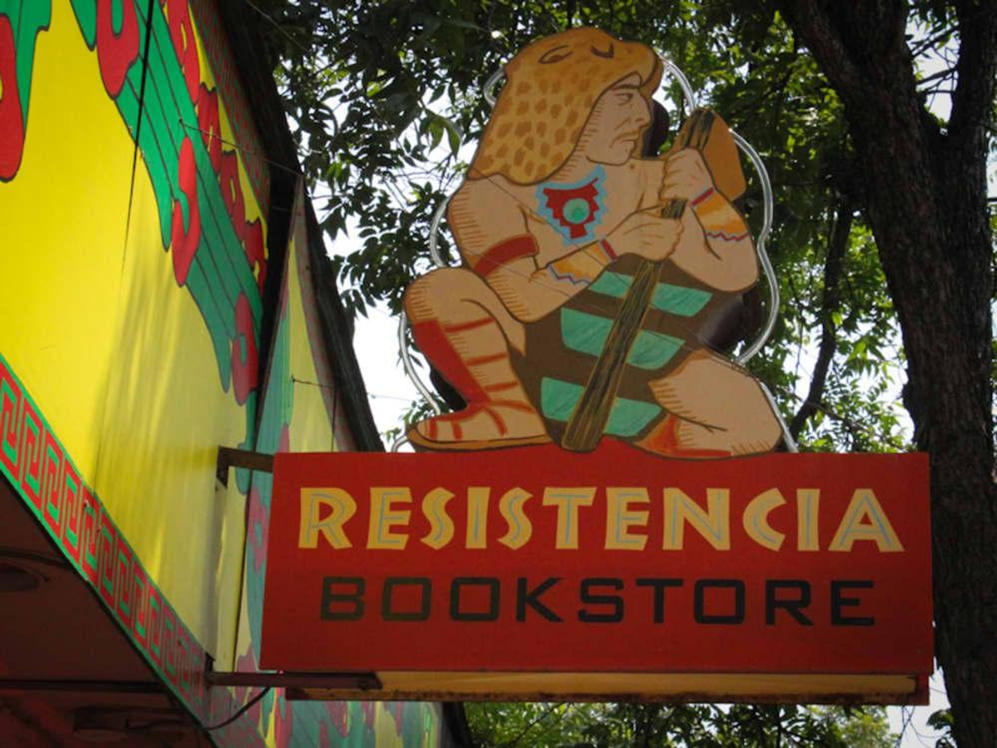 Austin Photo Set: News_gabino_resistencia bookstore_may 2012_2