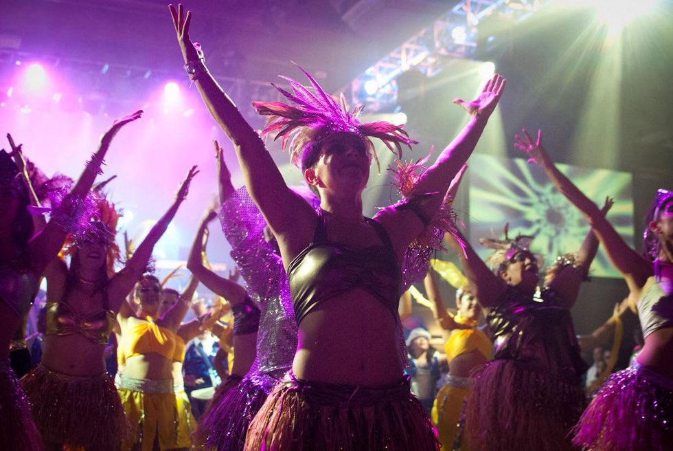 Austin Photo Set: News_Jon_Carnaval_feb 2012_2