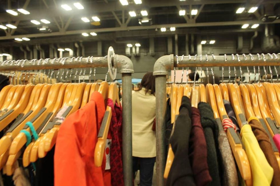 Austin Photo Set: News_Leslie_legarage sale_jan 2012_1