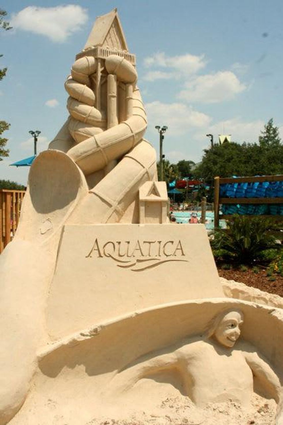 Austin Photo Set: News_Robyn_sea world_june 2012_2