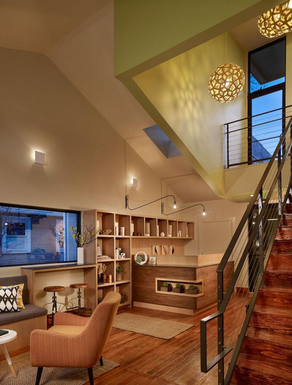 Austin Photo Set: News_shelley seale_heywood_caseydunn_jan 2012_dusk1