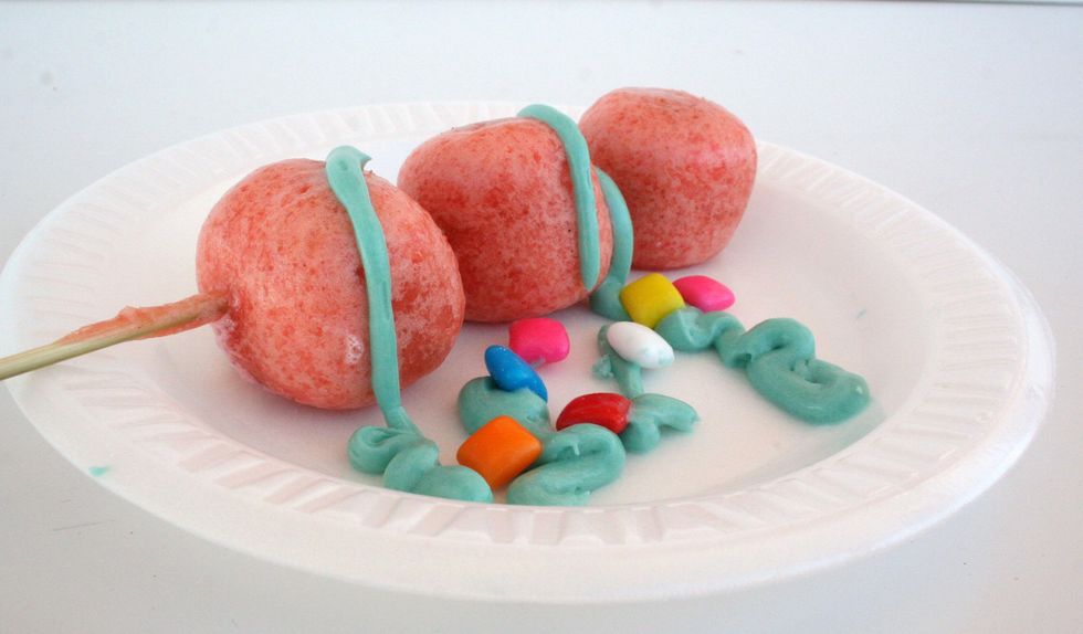 Austin Photo Set: News_Tessa Mioli_fair food_October 2011_fried bubblegum