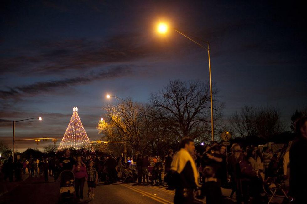 Austin Photo Set: Pages_trail of lights_dec 2012_11