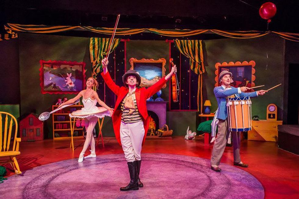 Austin Photo Set: shelley_zach theater goodnight moon_feb 2013_1