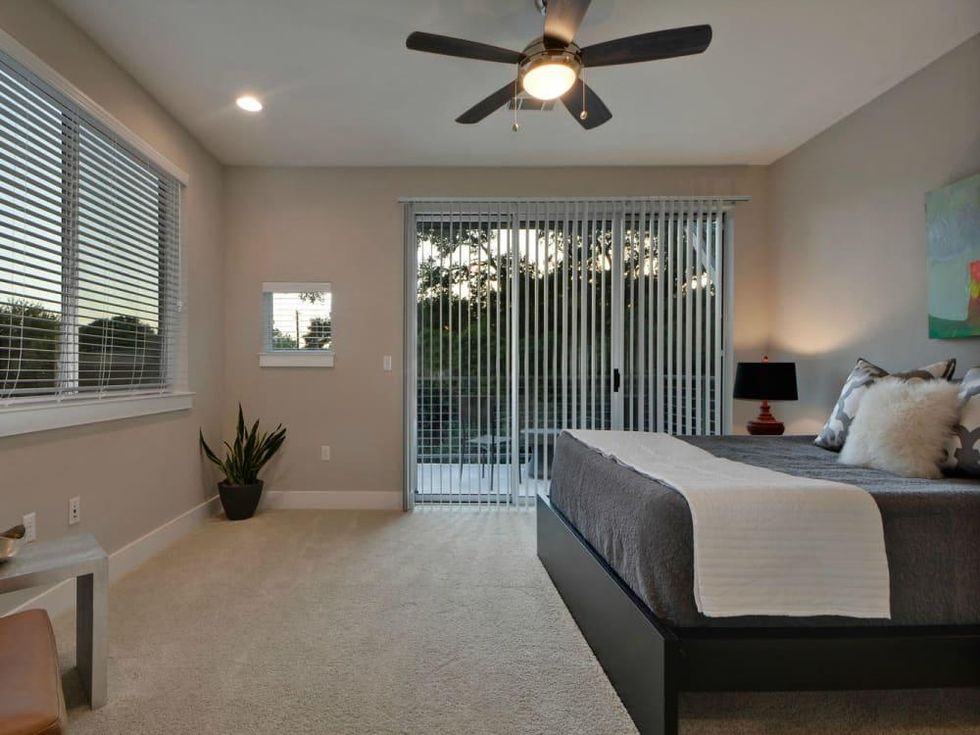Austin townhome 2002 Glen Allen Street October 2015 bedroom