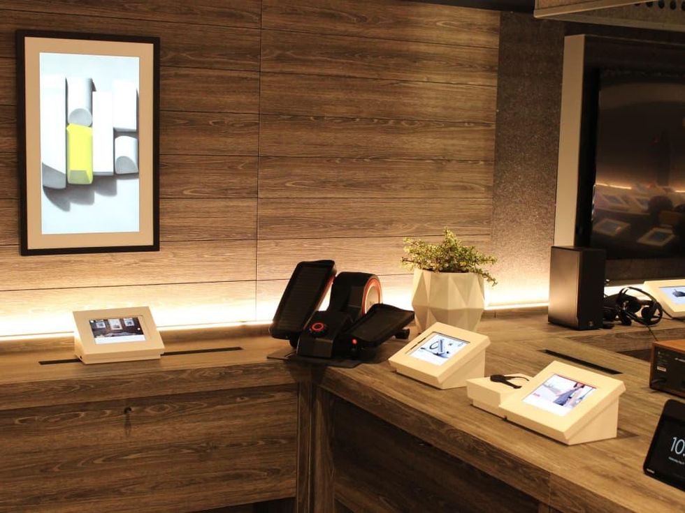 b8ta Austin location