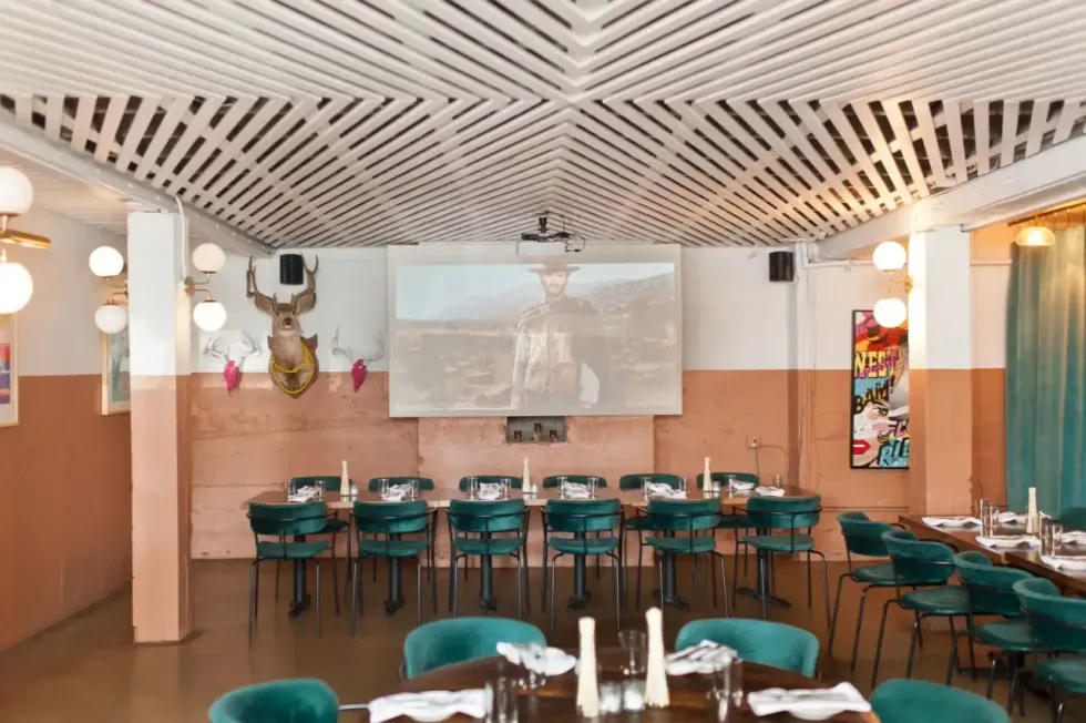 Bar Peached Eastwood