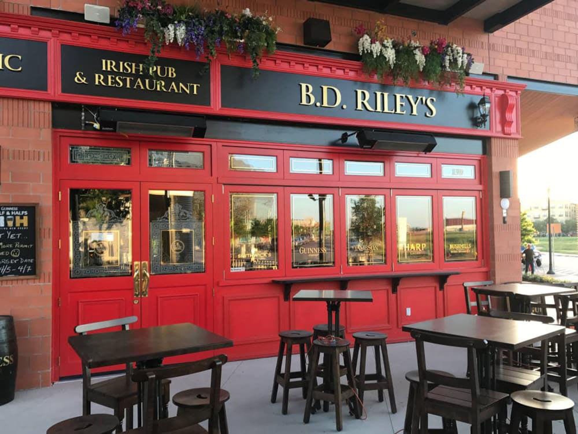 BD Riley's Irish Pub Mueller Aldrich Street