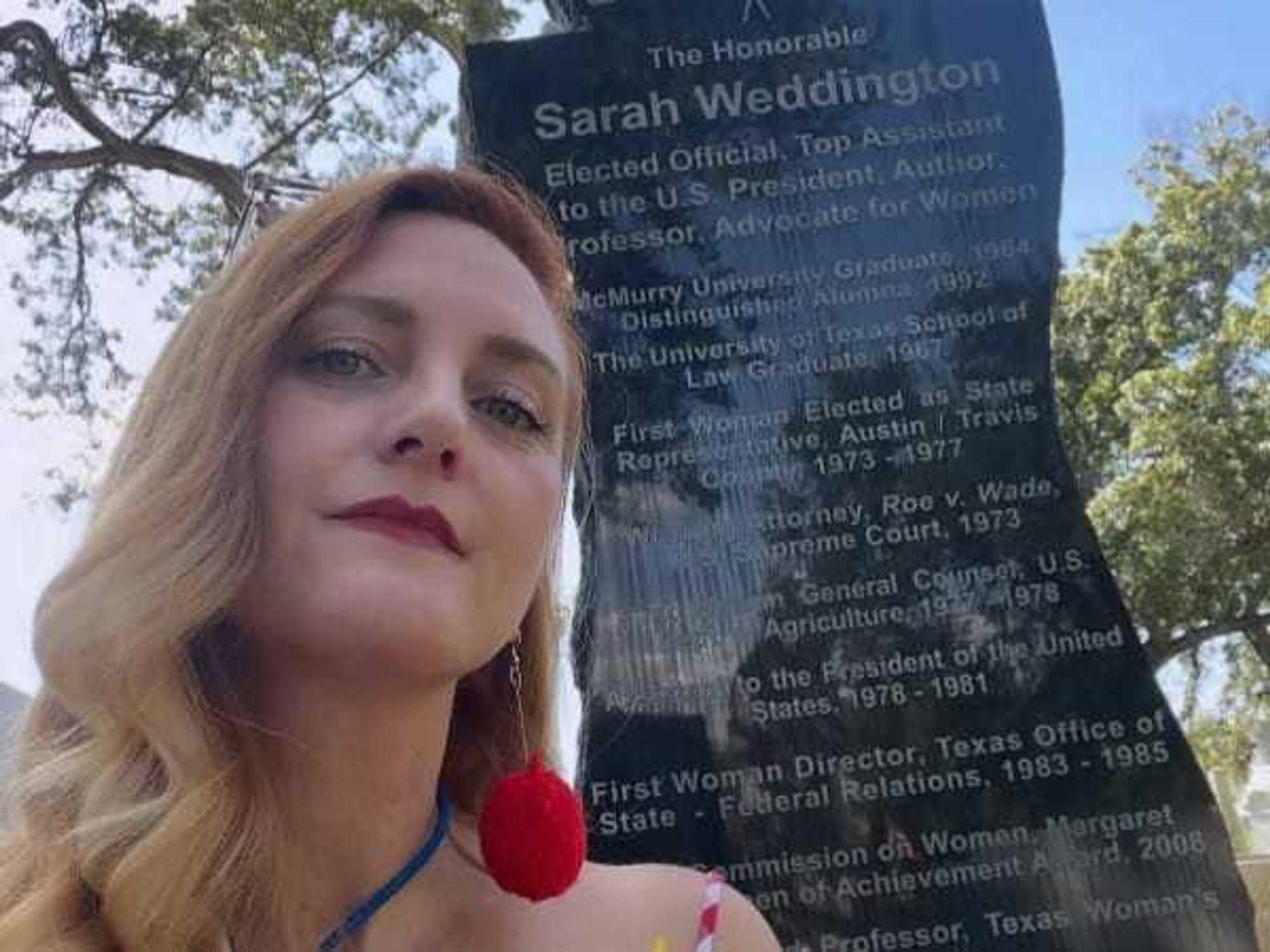 Becky Bullard Texas Optimist visit to Sarah Weddington's grave