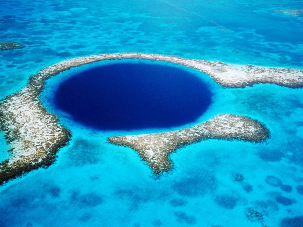 Belize Great Blue Hole sinkhole