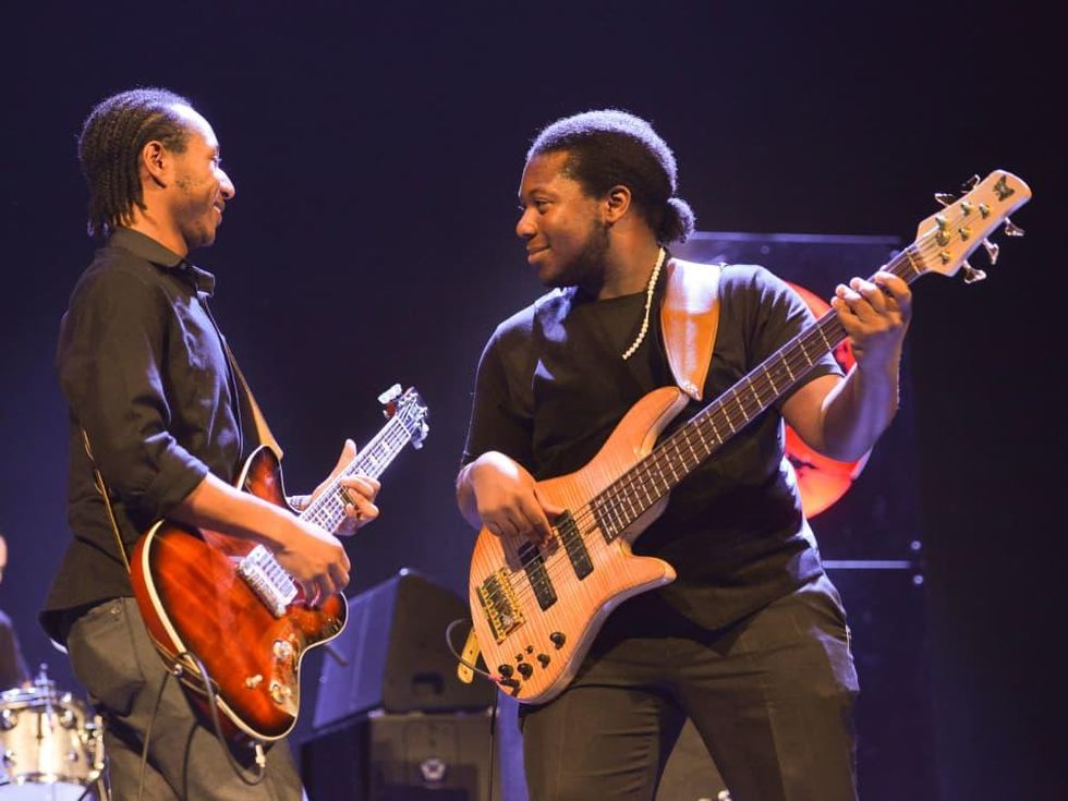 Black Fret Black Ball 2016 The Peterson Brothers