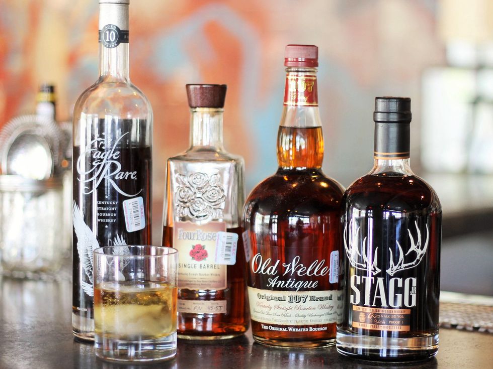 Bourbon drink well cocktail