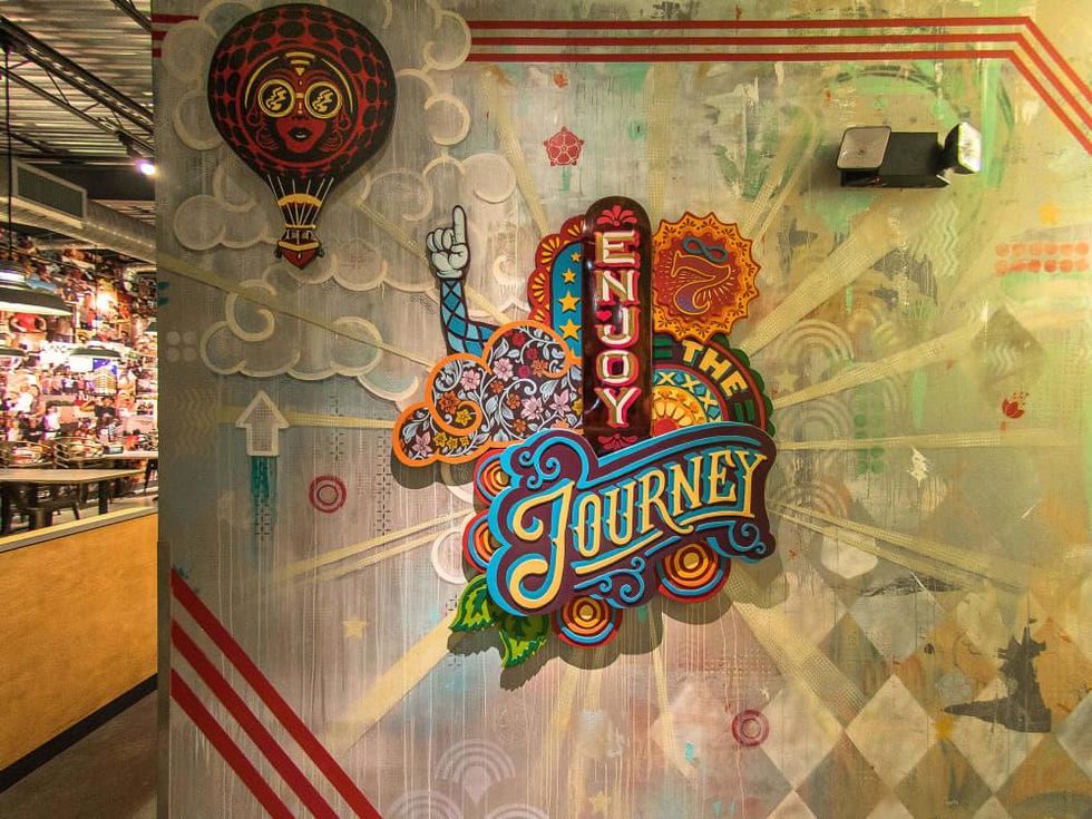 Bradford Maxfield Austin street artist MOD Pizza mural