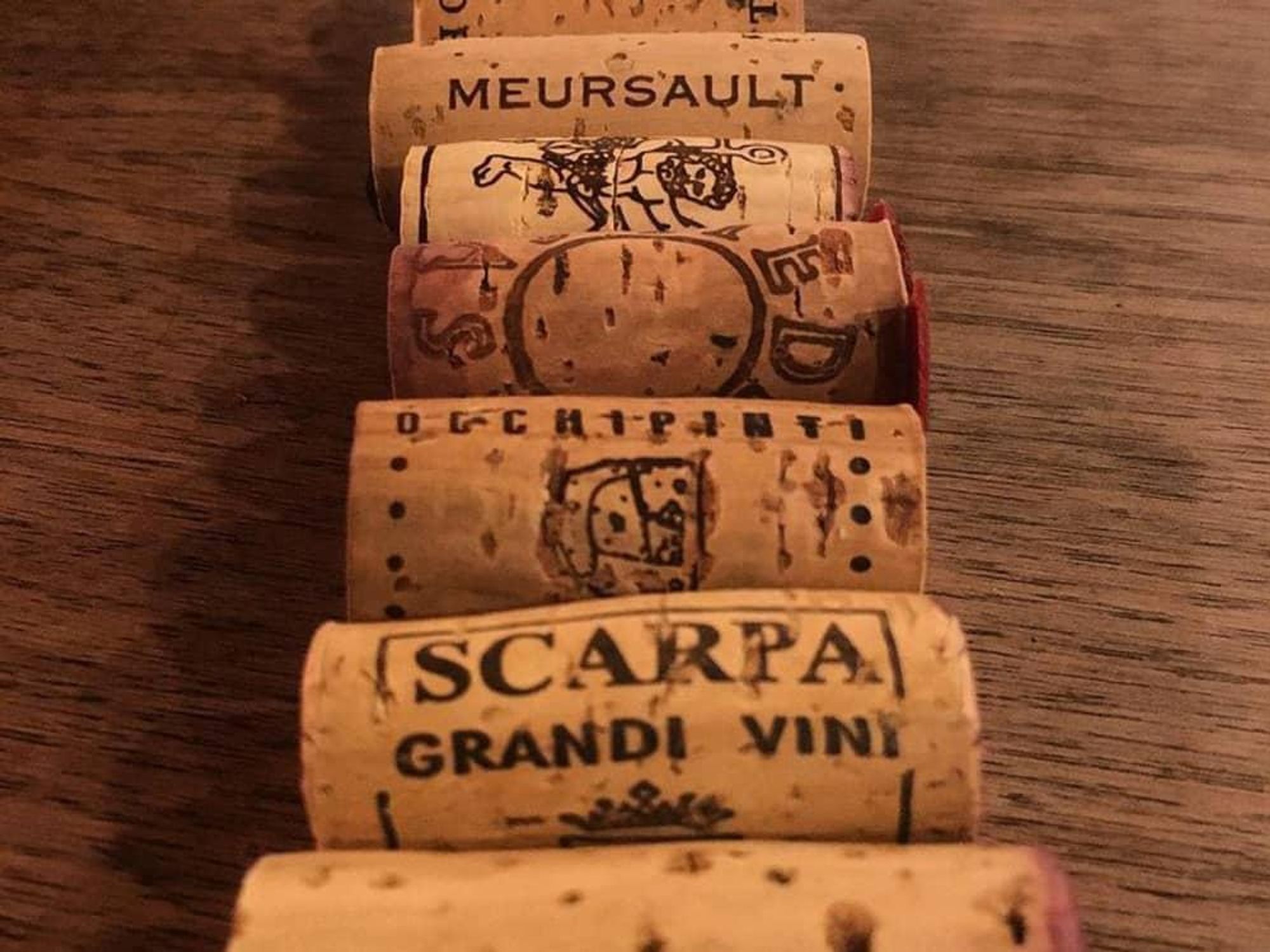 Bufalina wine corks