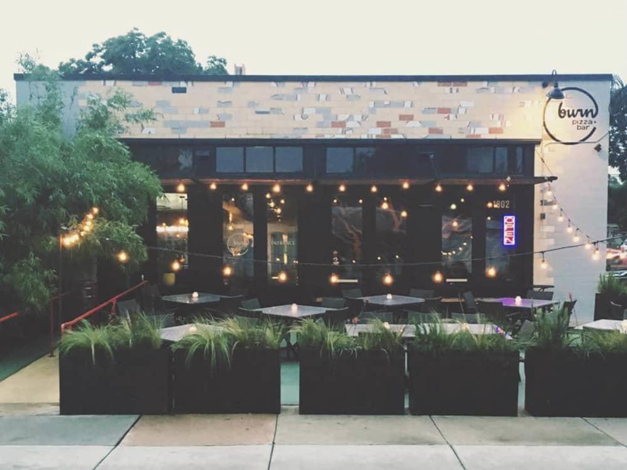 Burn Pizza and Bar exterior patio