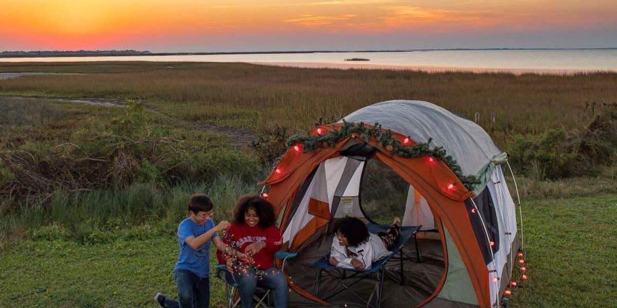 Texas state parks beckon this holiday season with festive events and peaceful escapes