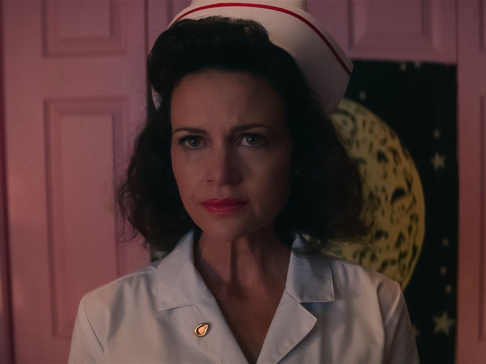 Carla Gugino in Lisa Frankenstein