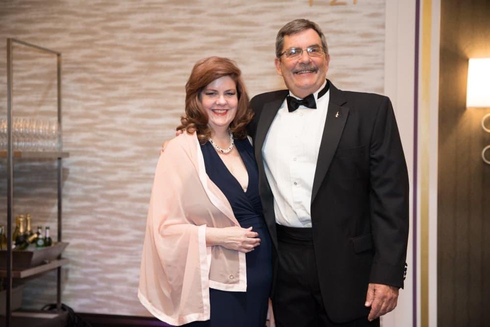 Carolyn Rhodes, Greg Hufstetler