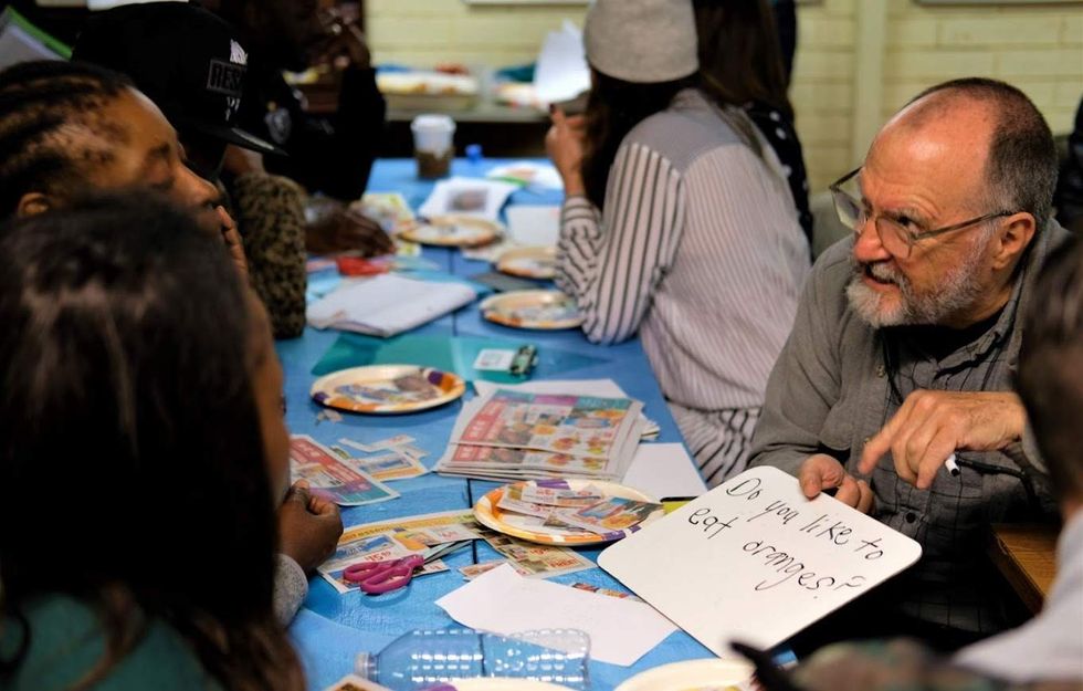 Casa Marianella ESL class