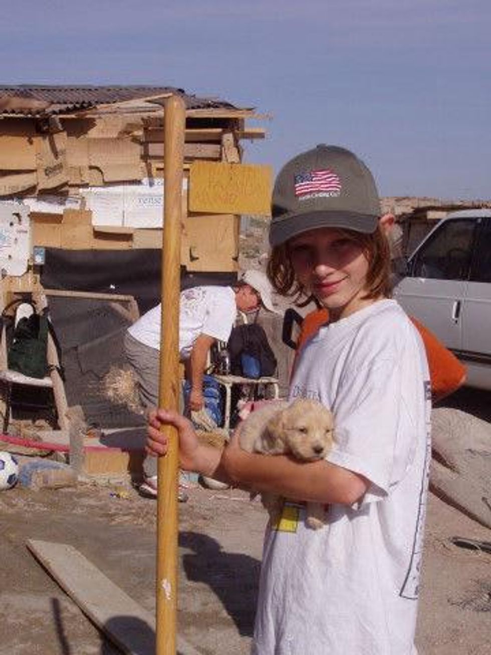 Child volunteering in Juarez