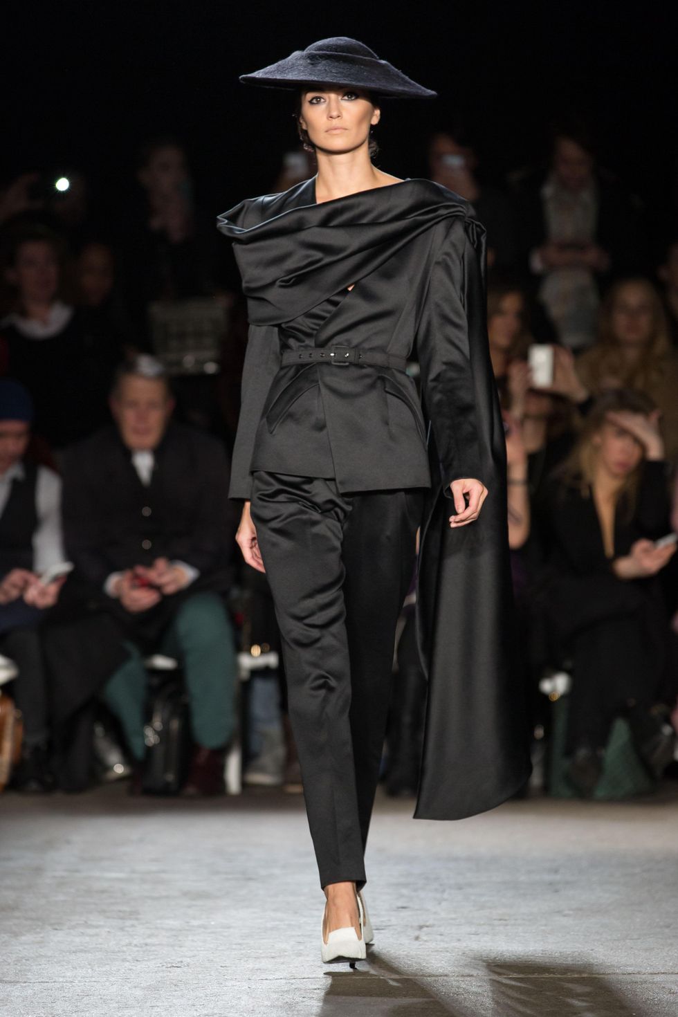 Christian Siriano fall collection look 14