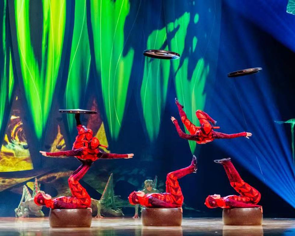 CIrque du Soleil performers as ants in OVO