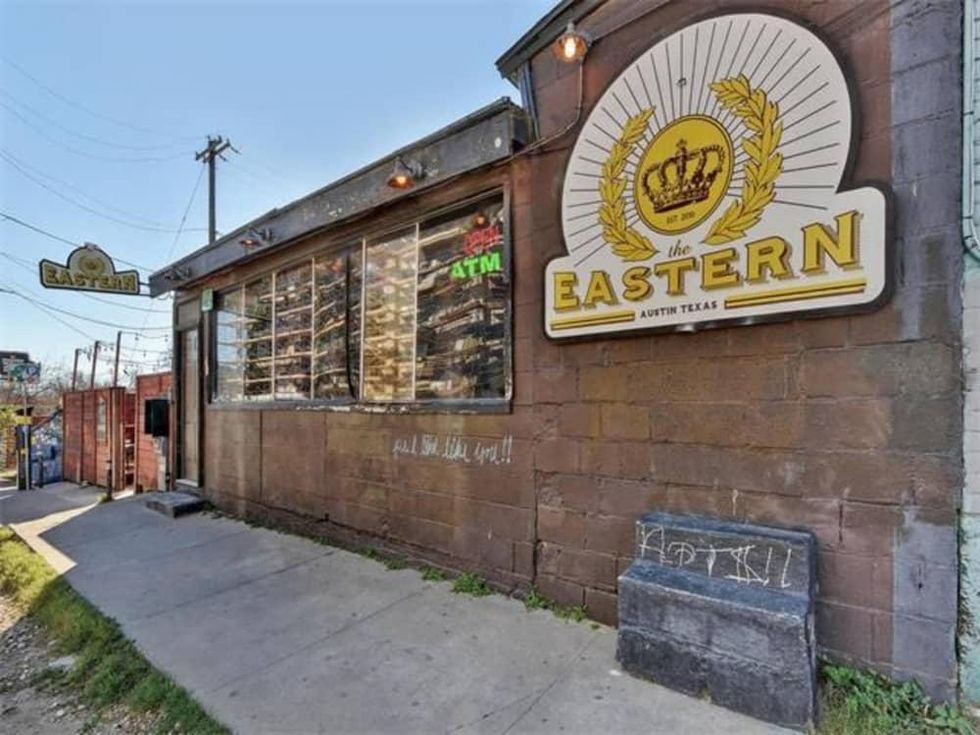 Cisco's Restaurant Bakery for sale 1511 E 6th St Sixth Street The Eastern bar
