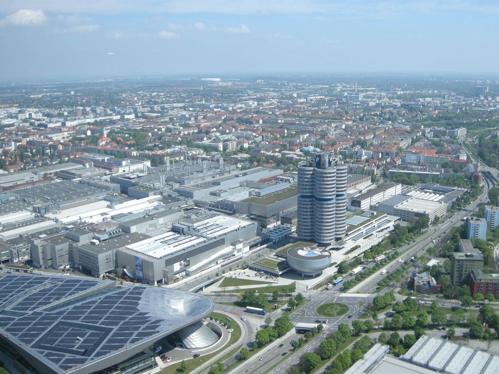 Clifford in Munich April 2014 BMW building aerial 2