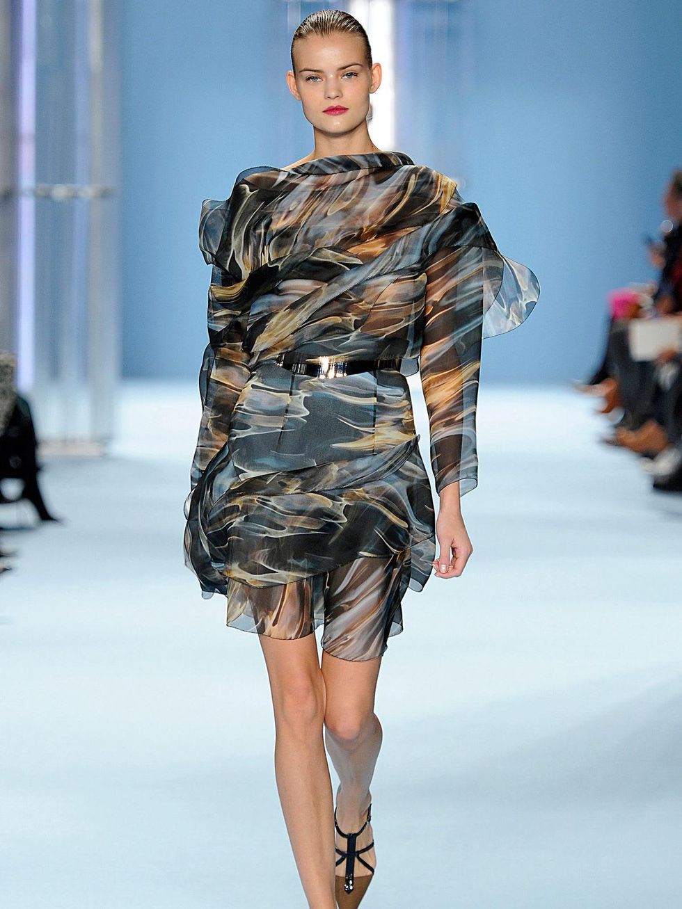 Clifford New York Fashion Week fall 2015 Carolina Herrera Top Look_08