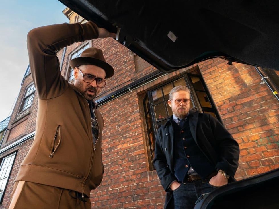 Colin Farrell and Charlie Hunnam in The Gentlemen