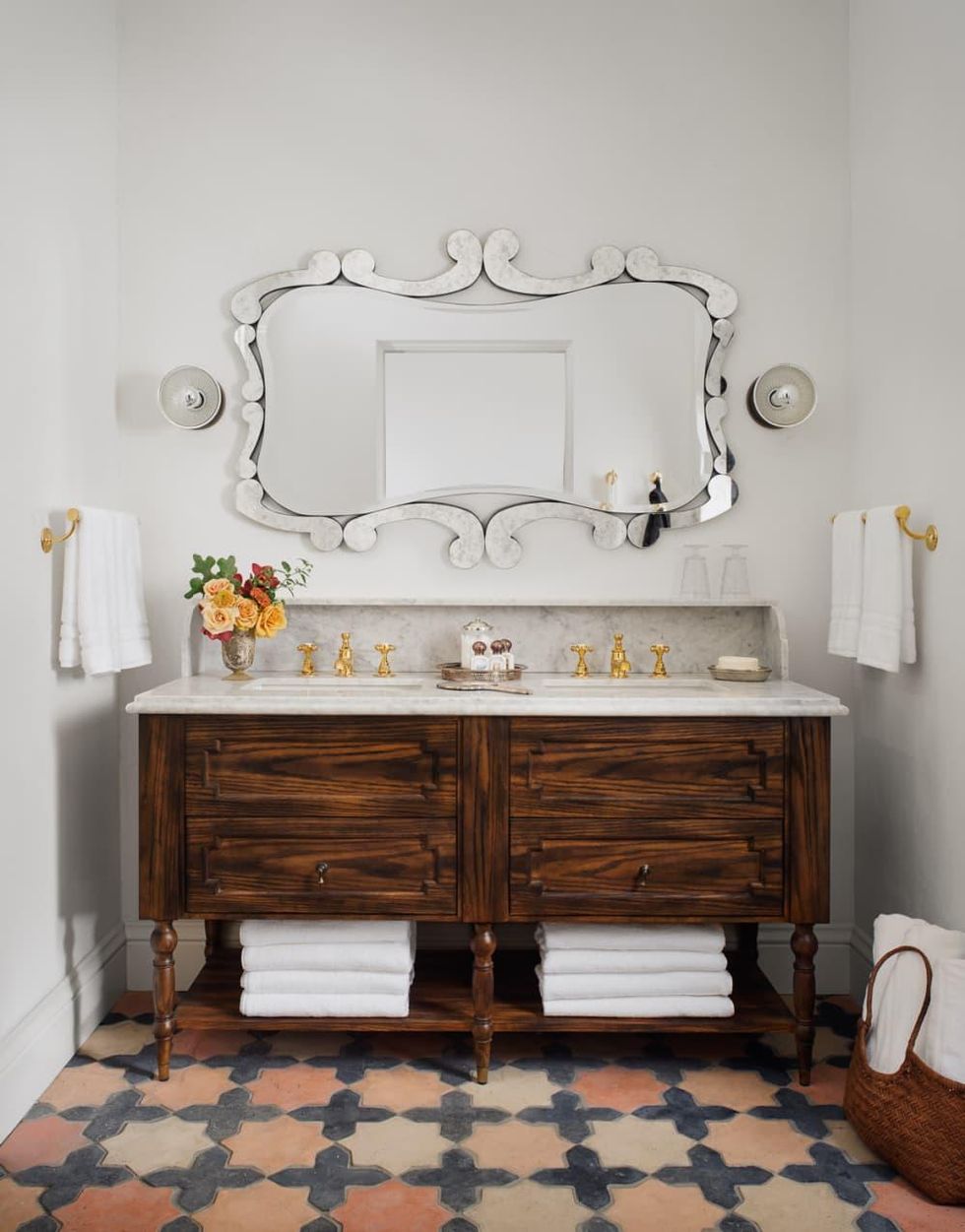 Commodore Perry Estate