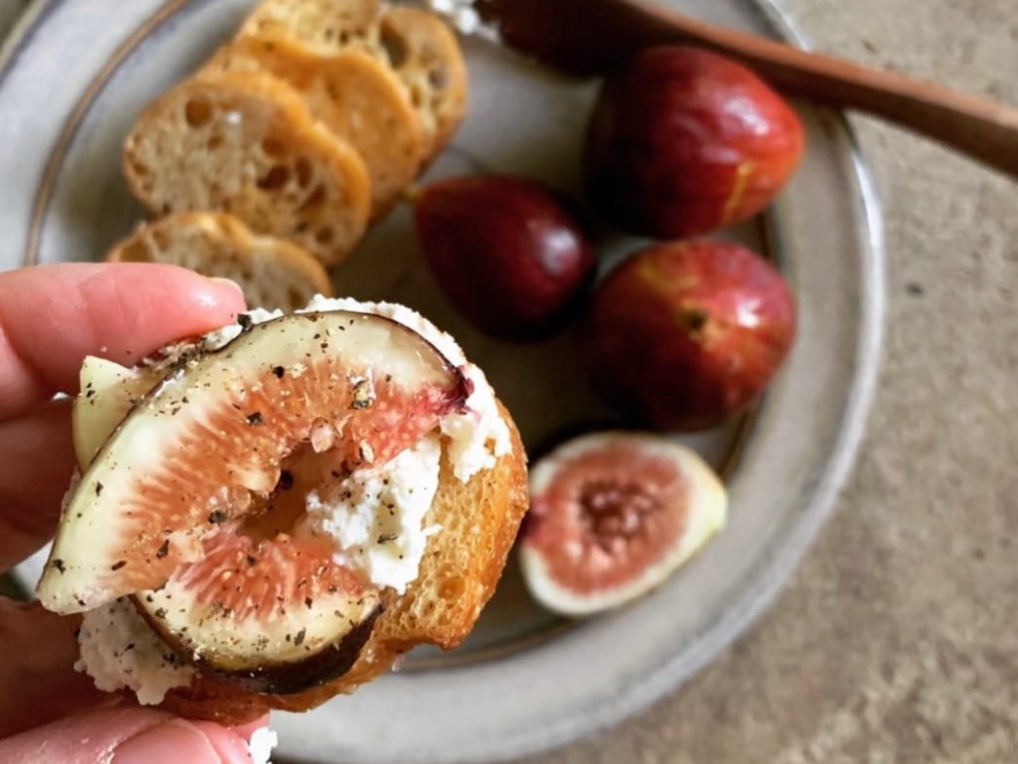 Confituras fig crackers