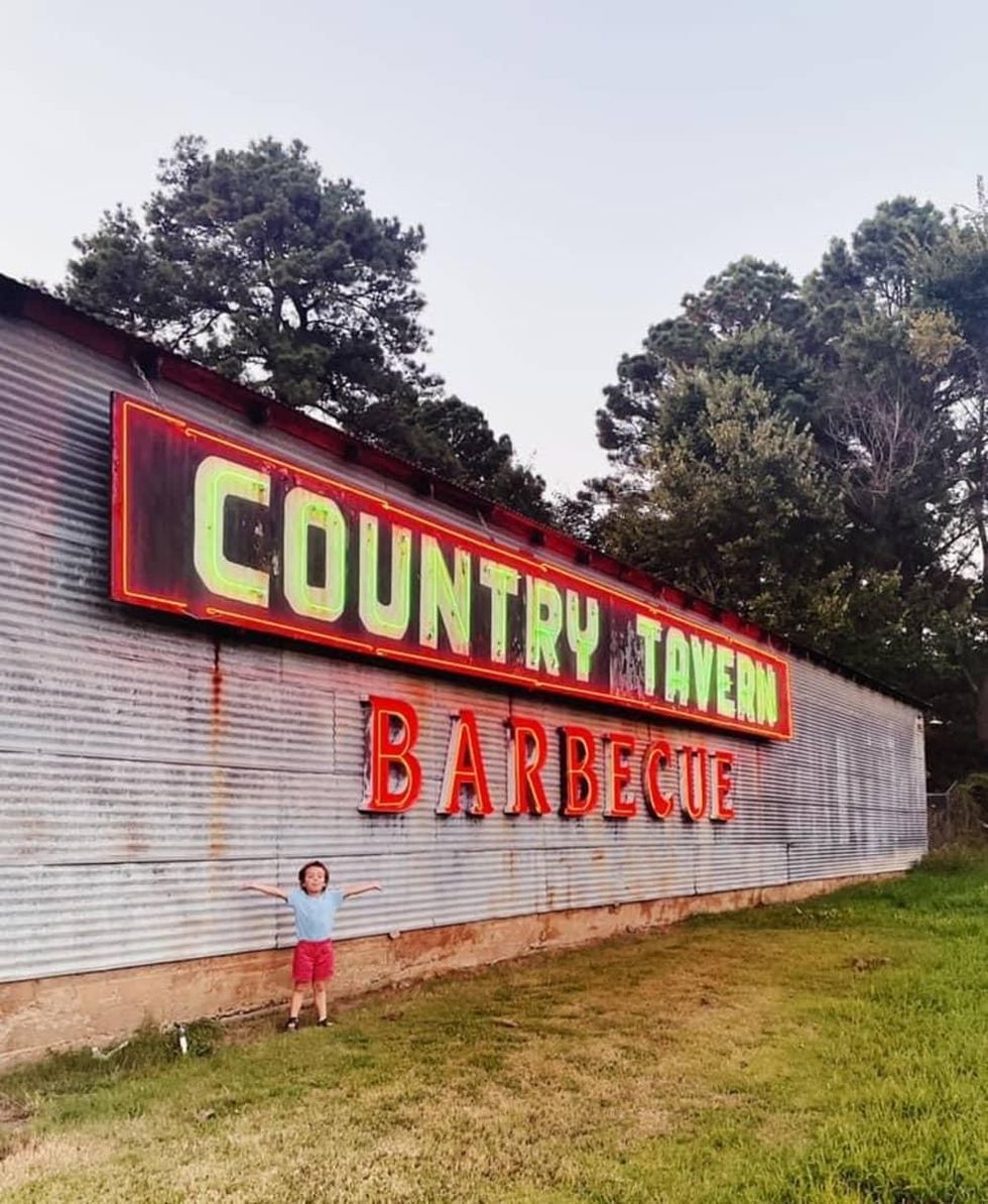 country tavern bbq sign