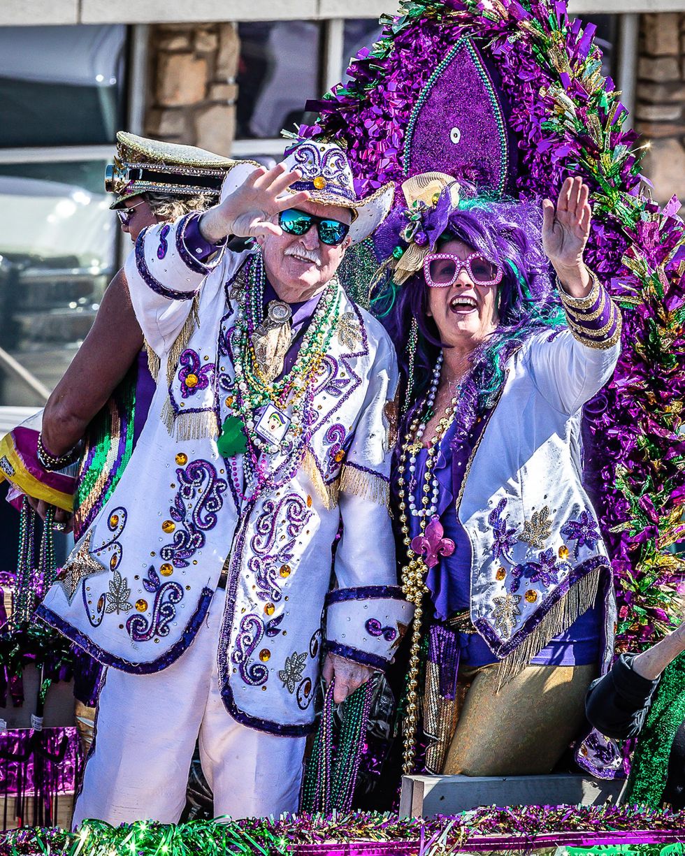Cowboy mardi gras Bandera