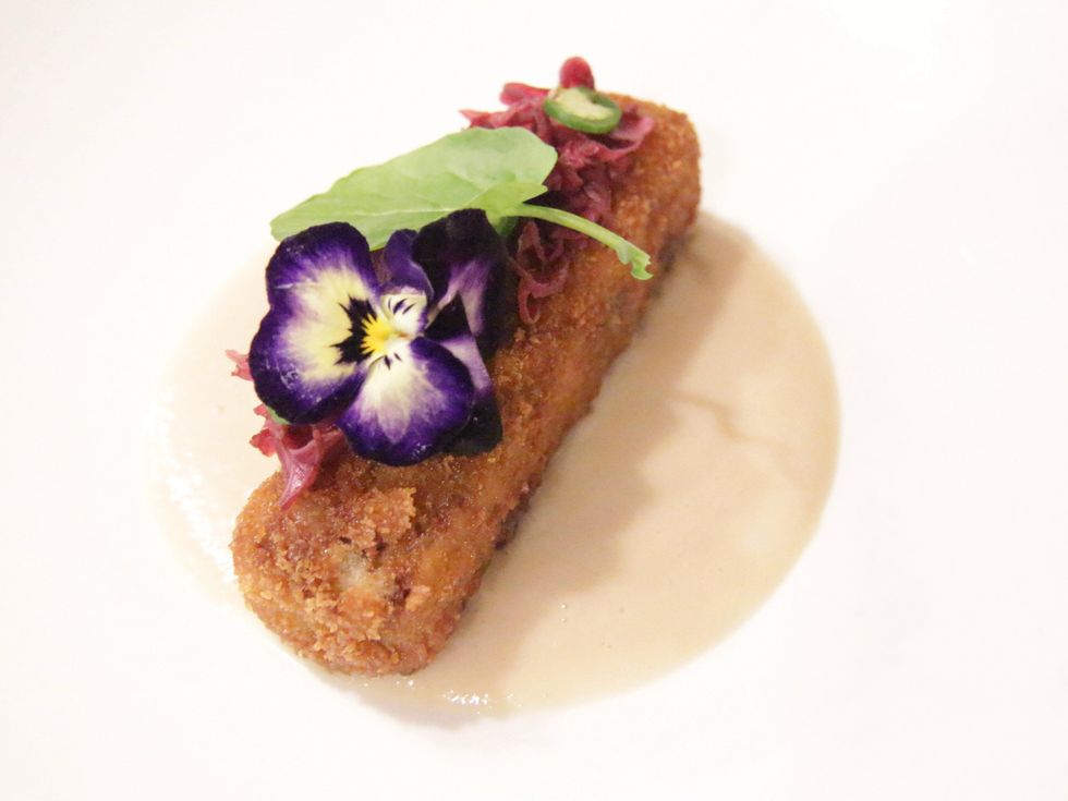 Crispy pig head Olivia