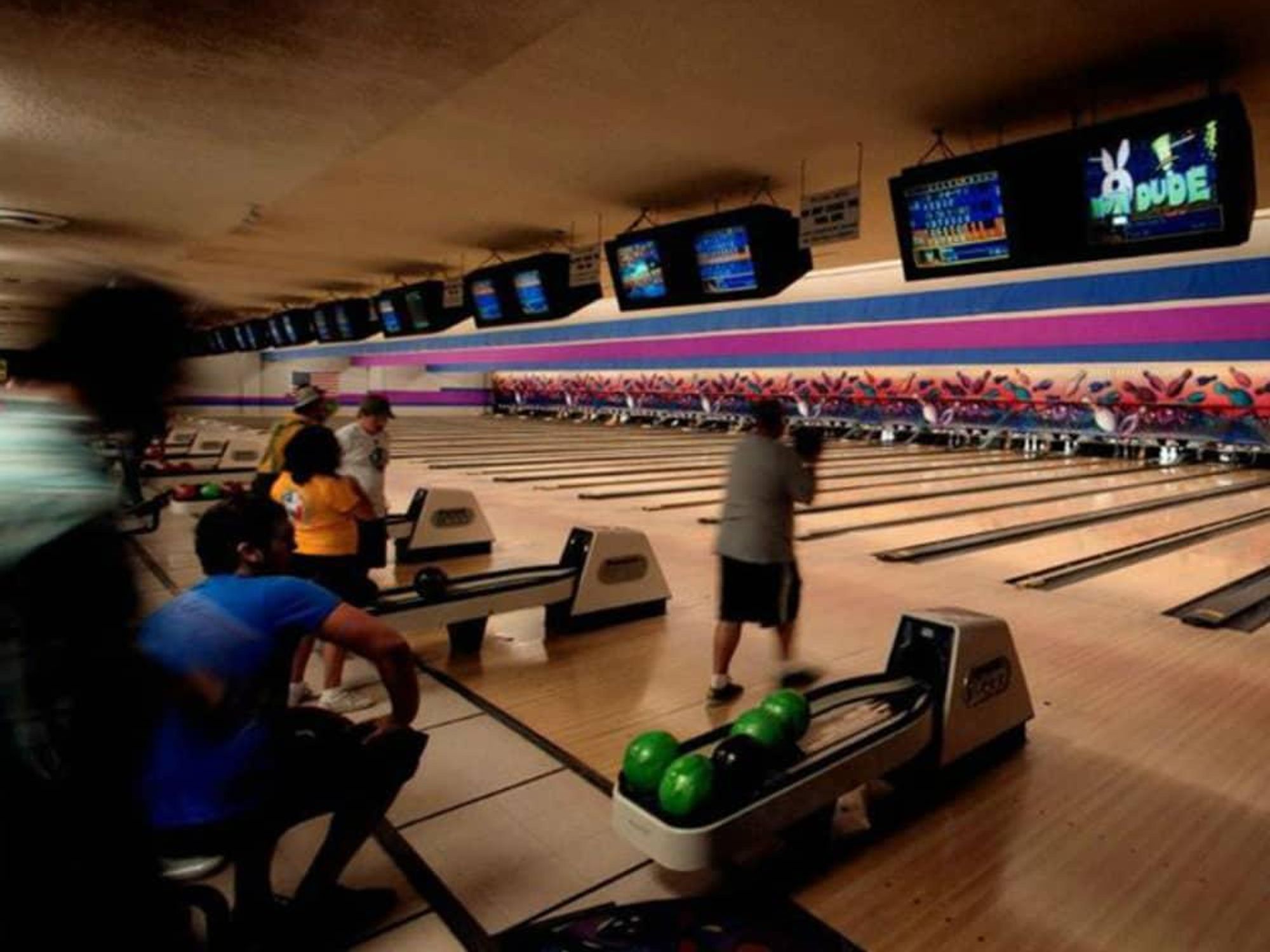 Dart Bowl_Austin_bowling alley_2015
