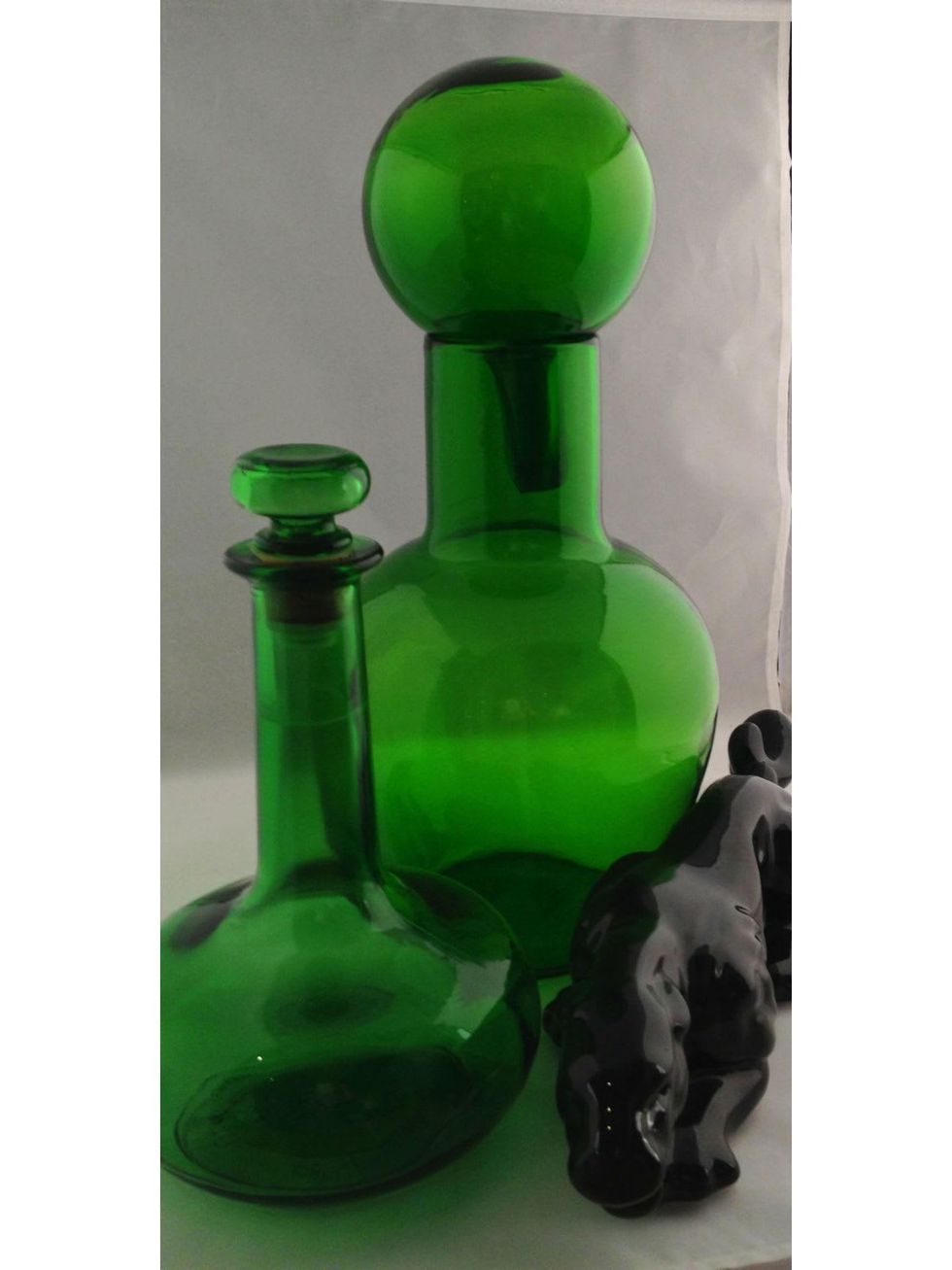 Davon bar cart ideas December 2013 Vintage green glass decanters Davon bar cart ideas December 2013 Vintage green glass decanters