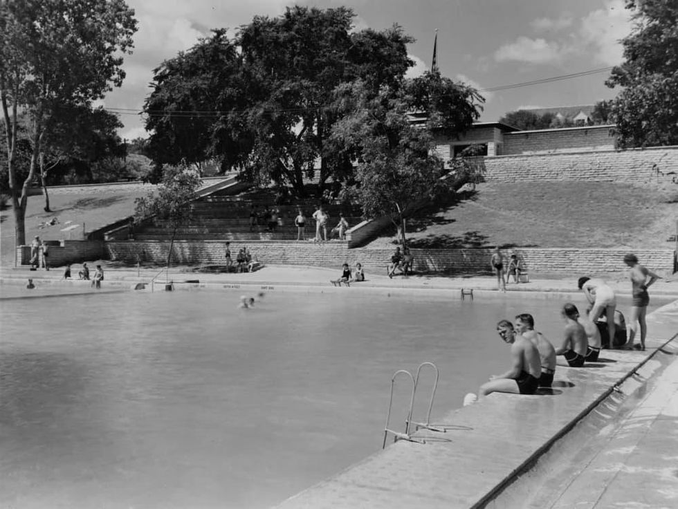 A splashy history of Austin's Deep Eddy — the oldest swimming pool in
