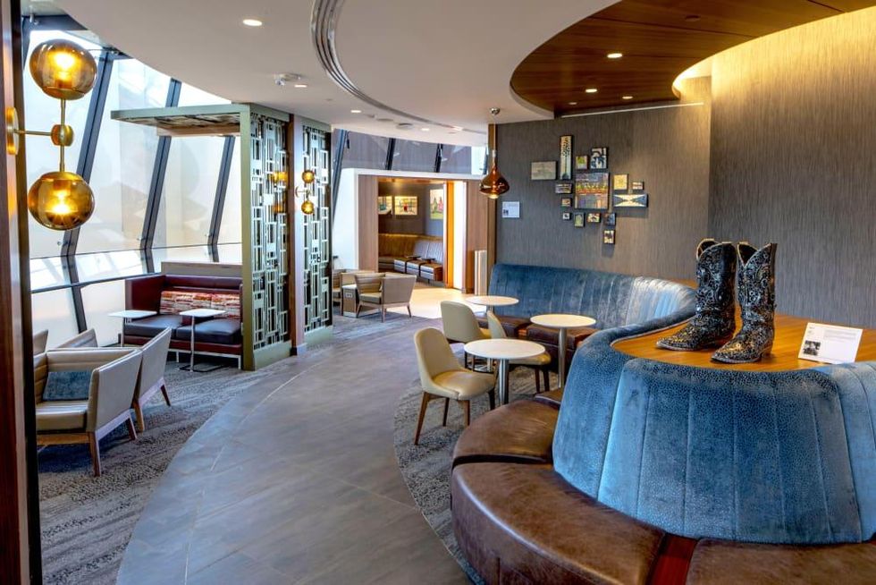 Delta lounge austin bergstrom international airport