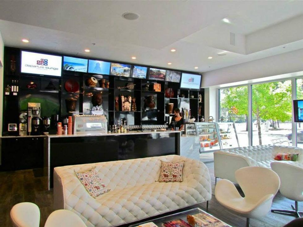 Departure Lounge bar