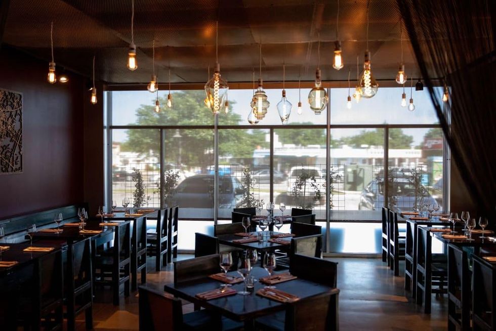 District Kitchen North dining room 2