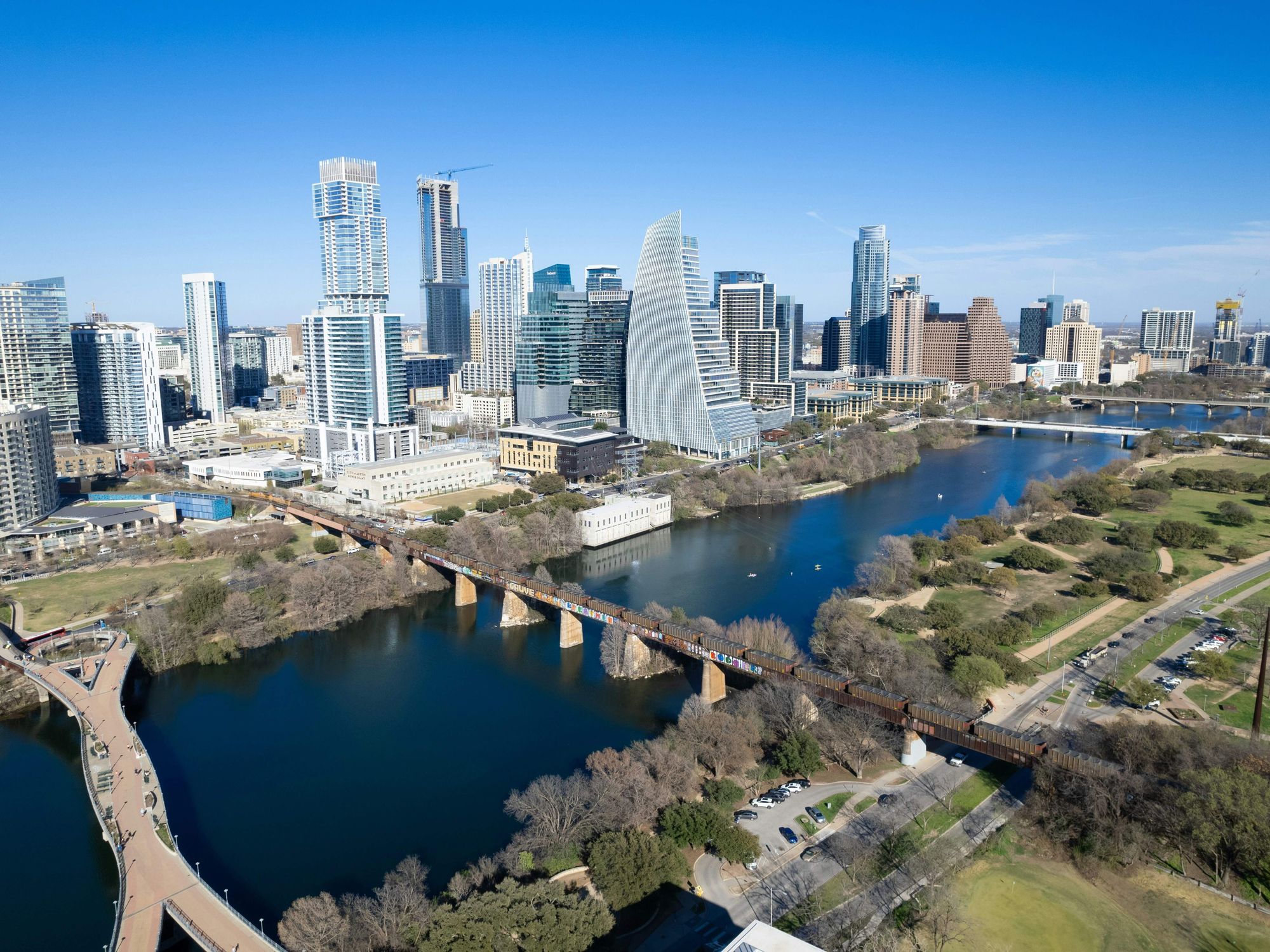 Downtown Austin skyline cropped 4x3