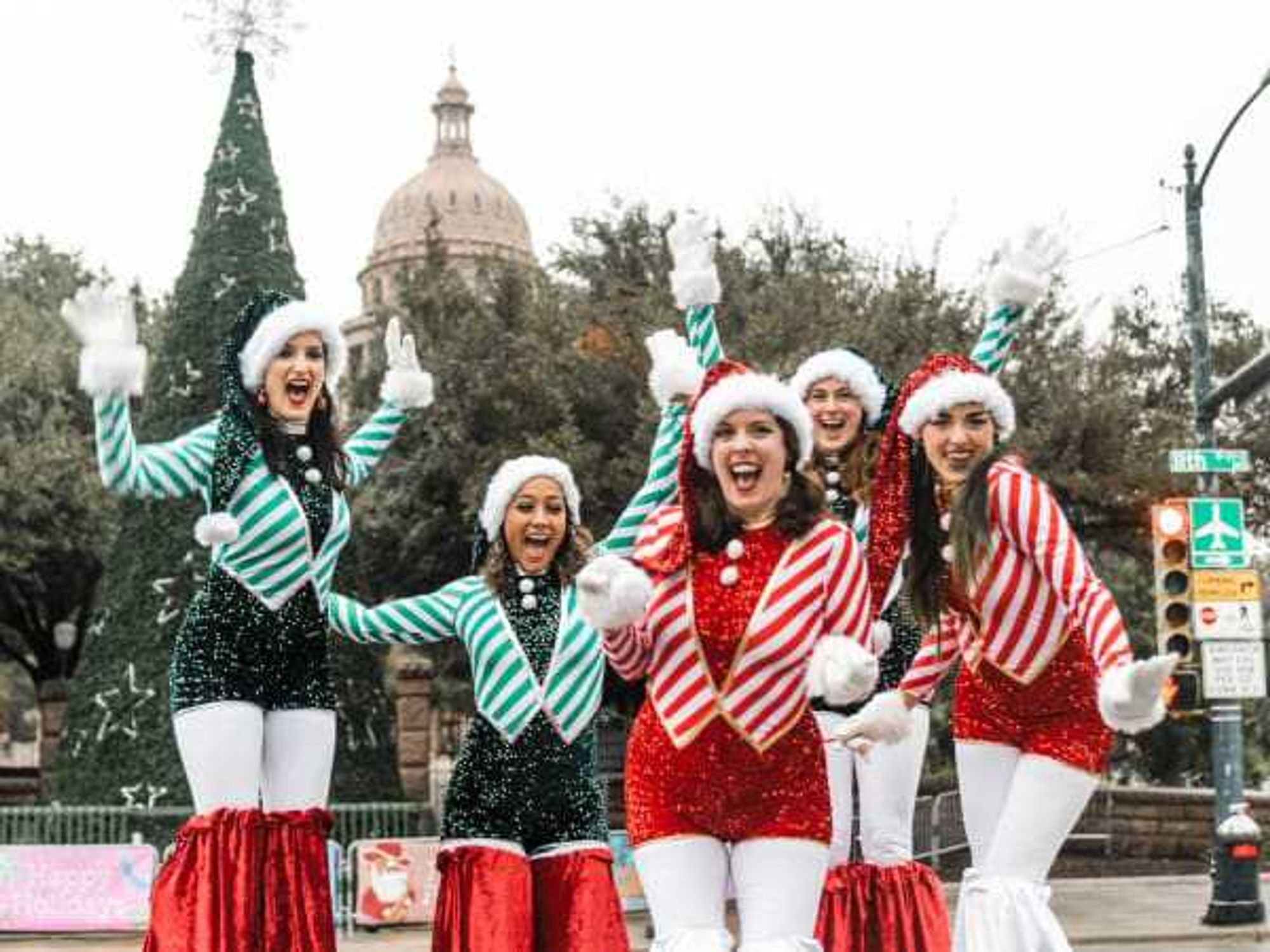 Downtown Holiday Stroll